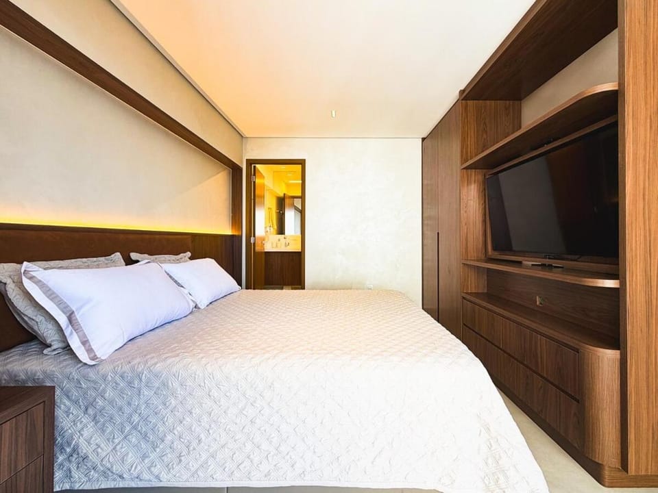 Luxury Apartment close to Alameda Ricardo Paranhos Apartment in Goiania