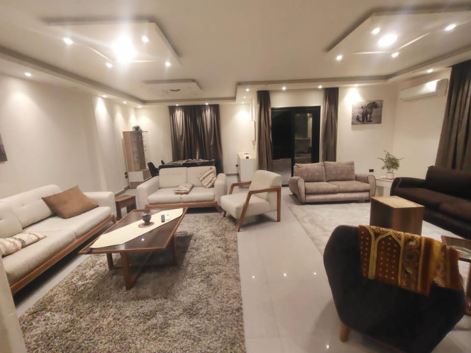 شقه مفروشه للايجار مدينة نصر Apartment in Cairo Governorate