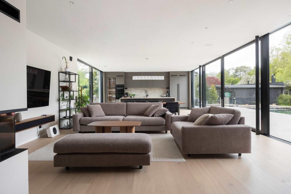 Luxury villa with private cinema pool and gym Villa in Gothenburg