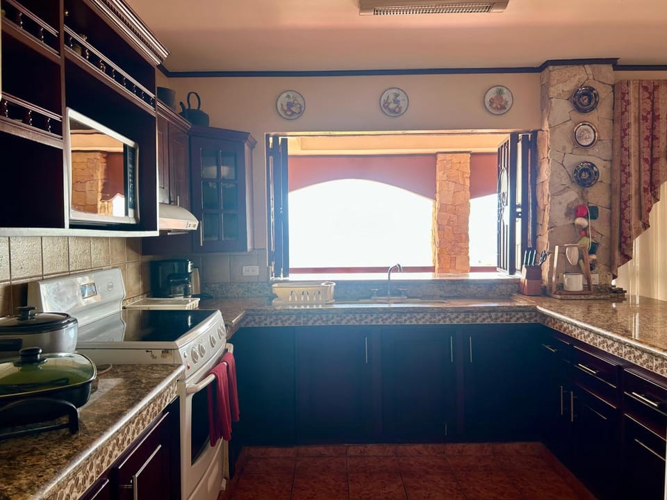 Casa Linda Vista House in Heredia Province