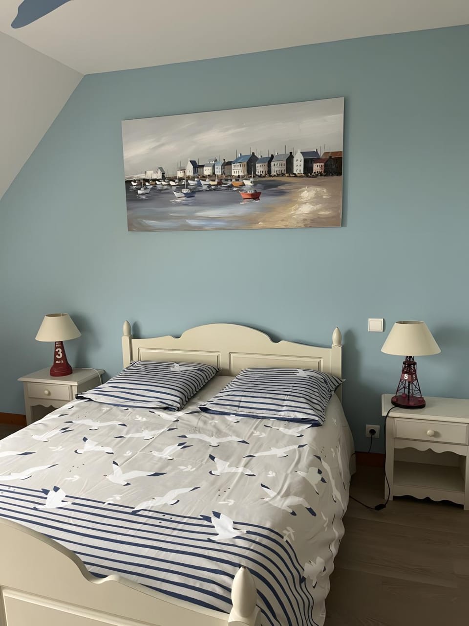 Living room, Bedroom