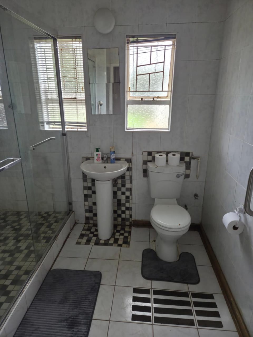Harry's rooms at 76 Vacation rental in South Africa