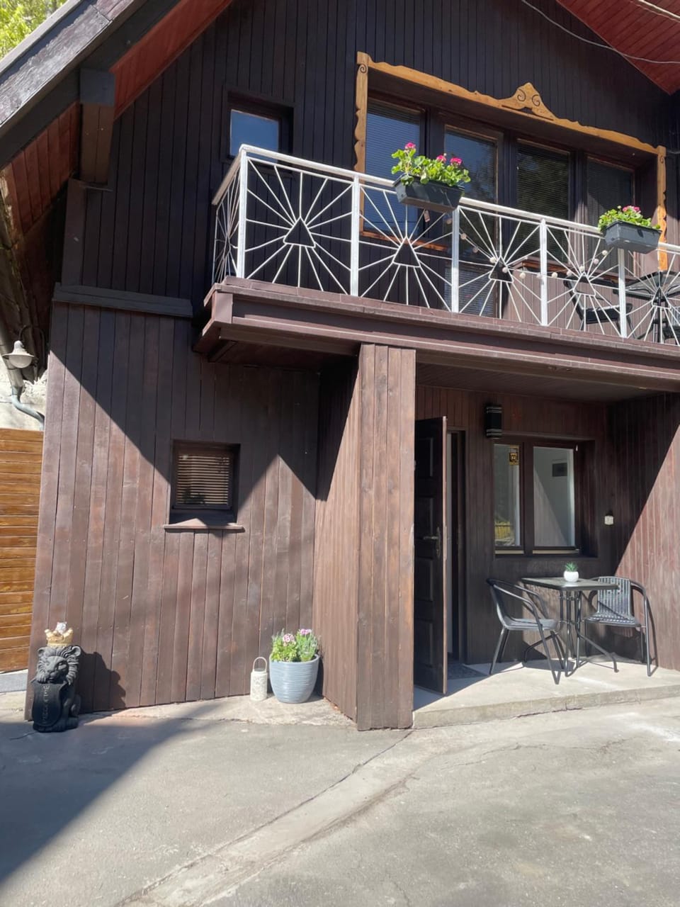 Leśny Dworek Marianny 4 osobowy Chalet in Lower Silesian Voivodeship