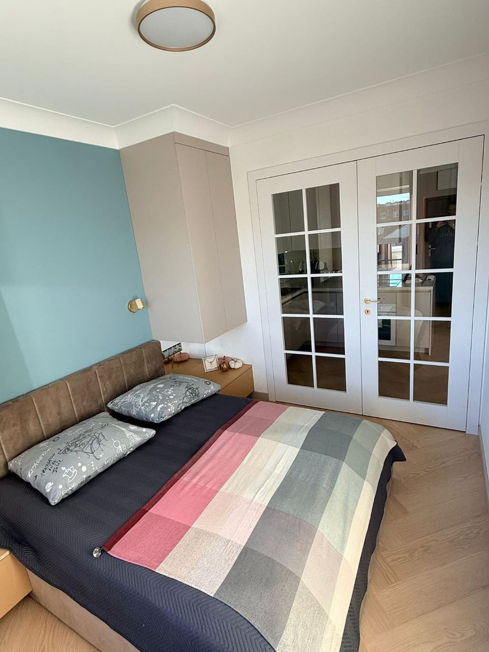 Bed, Photo of the whole room, Bedroom, wardrobe