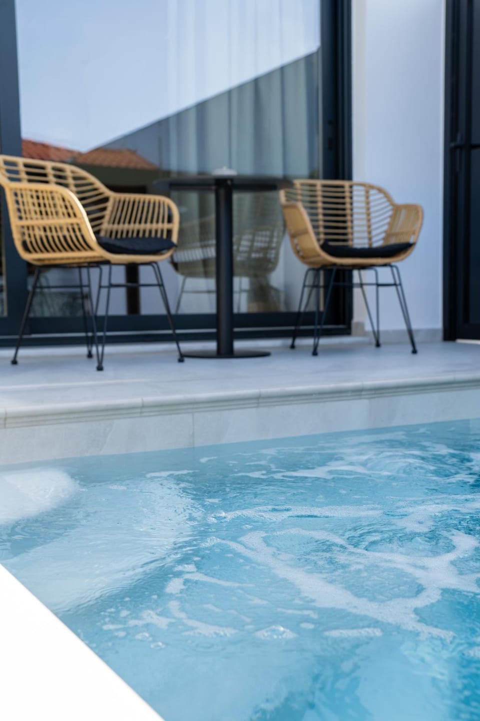 Hot Tub, Seating area, Pool view, Swimming pool