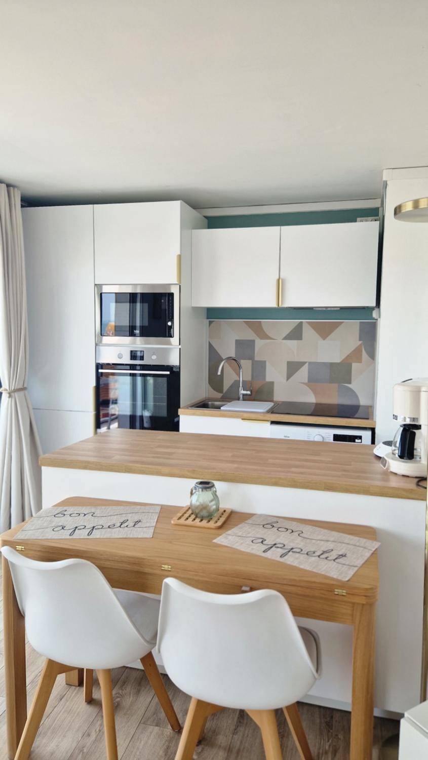 Le Touquet, Studio cosy en résidence front de mer - vue sur les toits de la ville Apartment in Le Touquet
