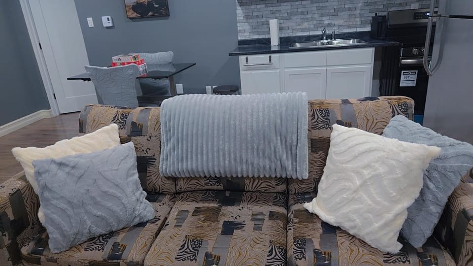 Beautiful Home for all Apartment in Moncton
