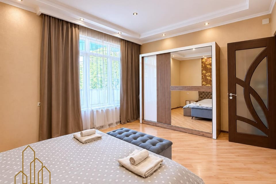Резиденция Сванидзе 1, 5 мин пешком до парка Ваке Apartment in Tbilisi, Georgia