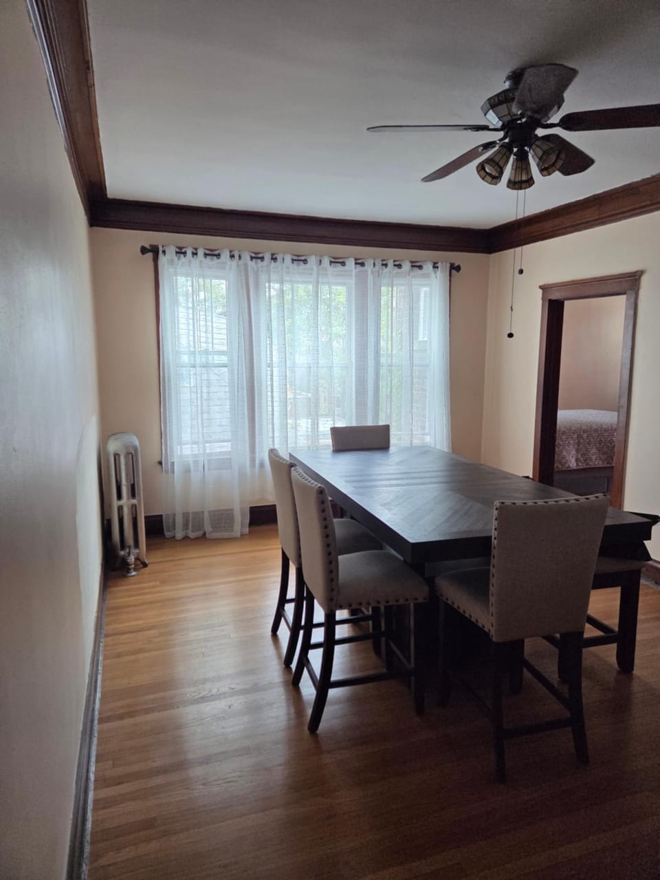 Midway Park - Chicago Landmark District Apartment in Chicago
