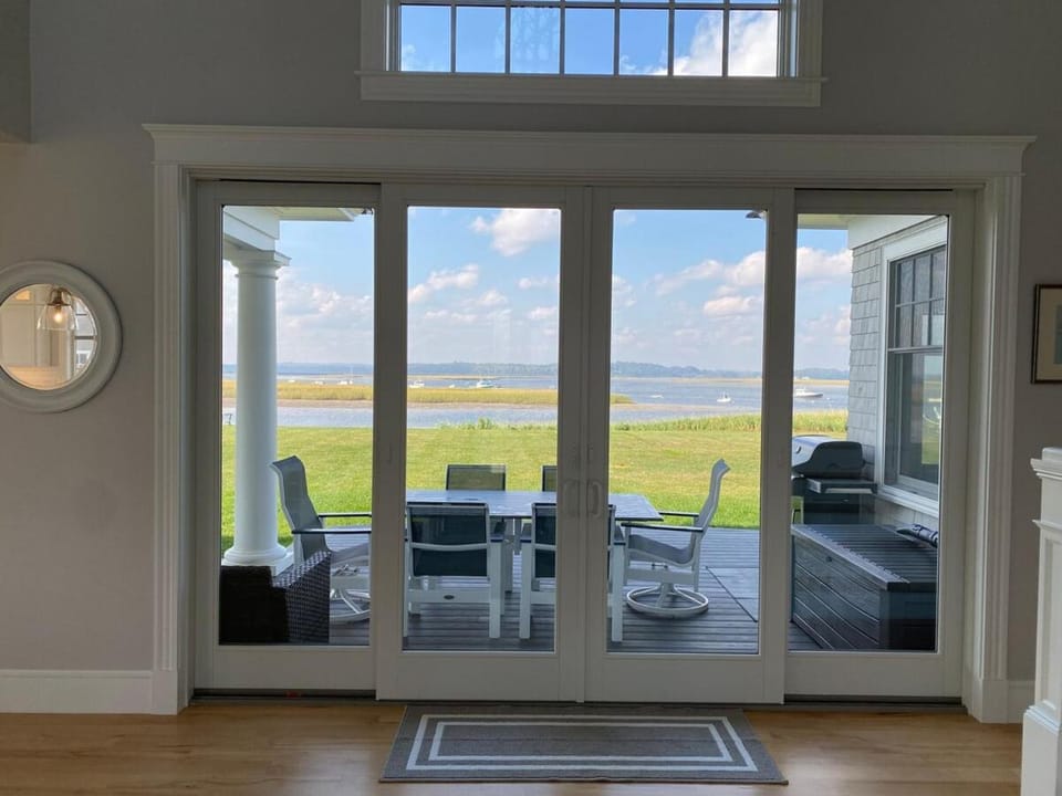 Summerwinds Oceanfront Estate House in Scarborough