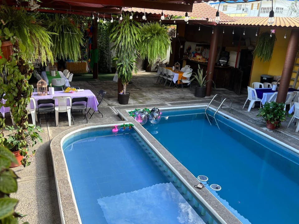Hotel Luxi Hotel in State of Michoacán