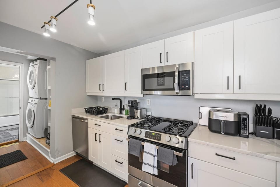 Exciting Elegance in Vibrant Fells Point! House in Baltimore