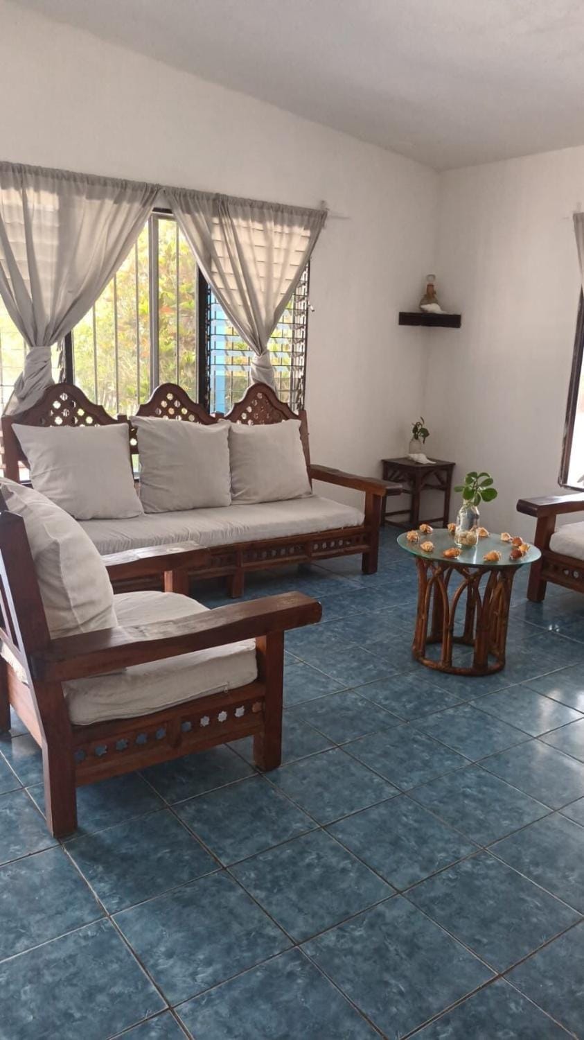 Casa Caracoles frente al mar con alberca privada House in State of Puebla