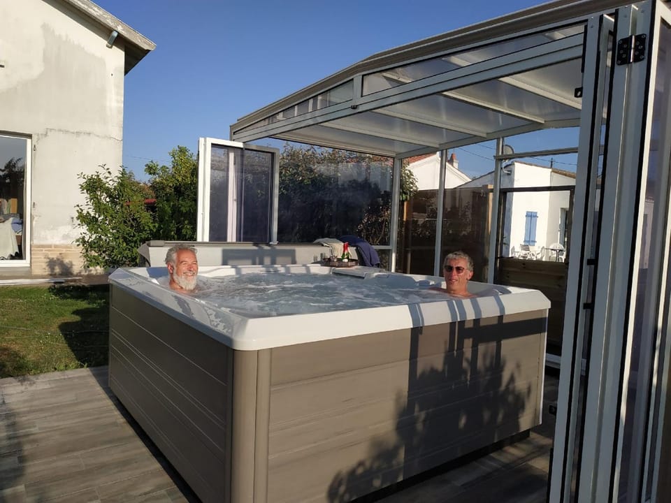chambre noirmoutier velos spa petit dejeuner Bed and Breakfast in Noirmoutier-en-l'Île