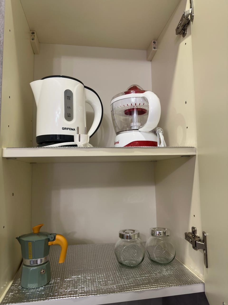 Coffee/tea facilities, Kitchen or kitchenette