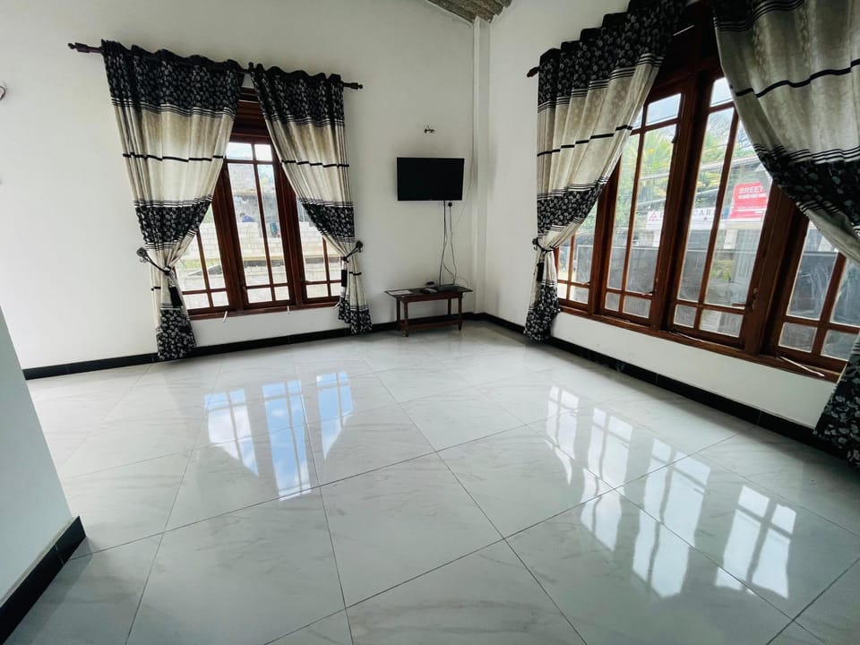 Ayara homestay Apartment in Central Province