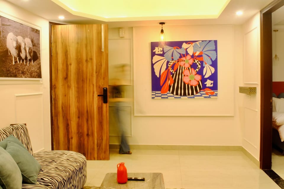 Facade/entrance, Living room