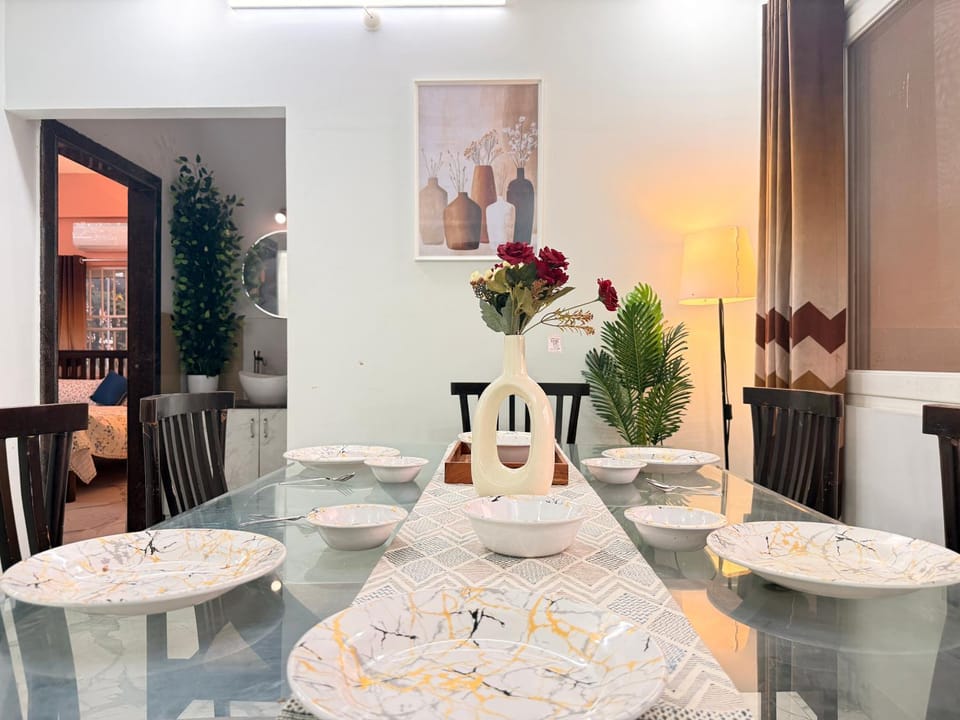 Living room, Dining area, Dinner