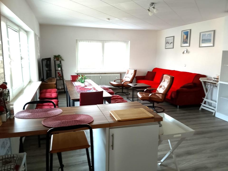 Communal lounge/ TV room