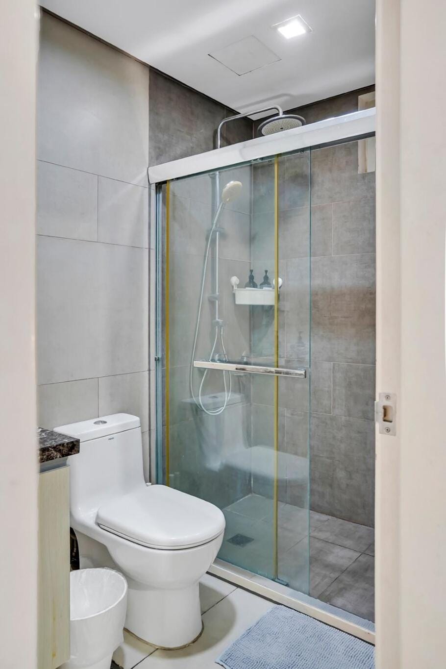 Shower, Toilet, Bathroom