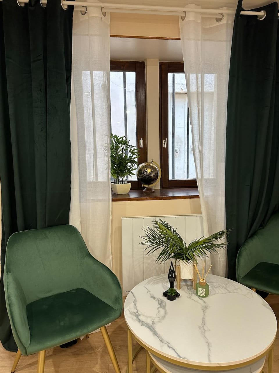 Studio design Apartment in Beaune