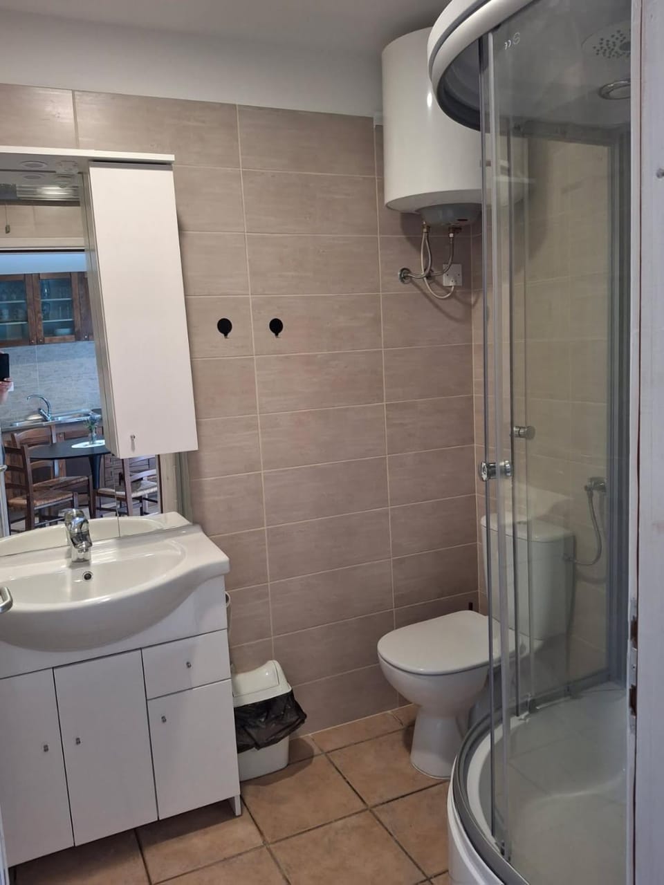 Shower, Toilet, Bathroom