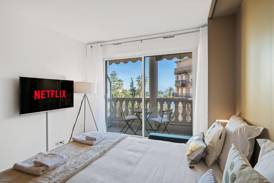 Bed, TV and multimedia, Balcony/Terrace, internet, air conditioner