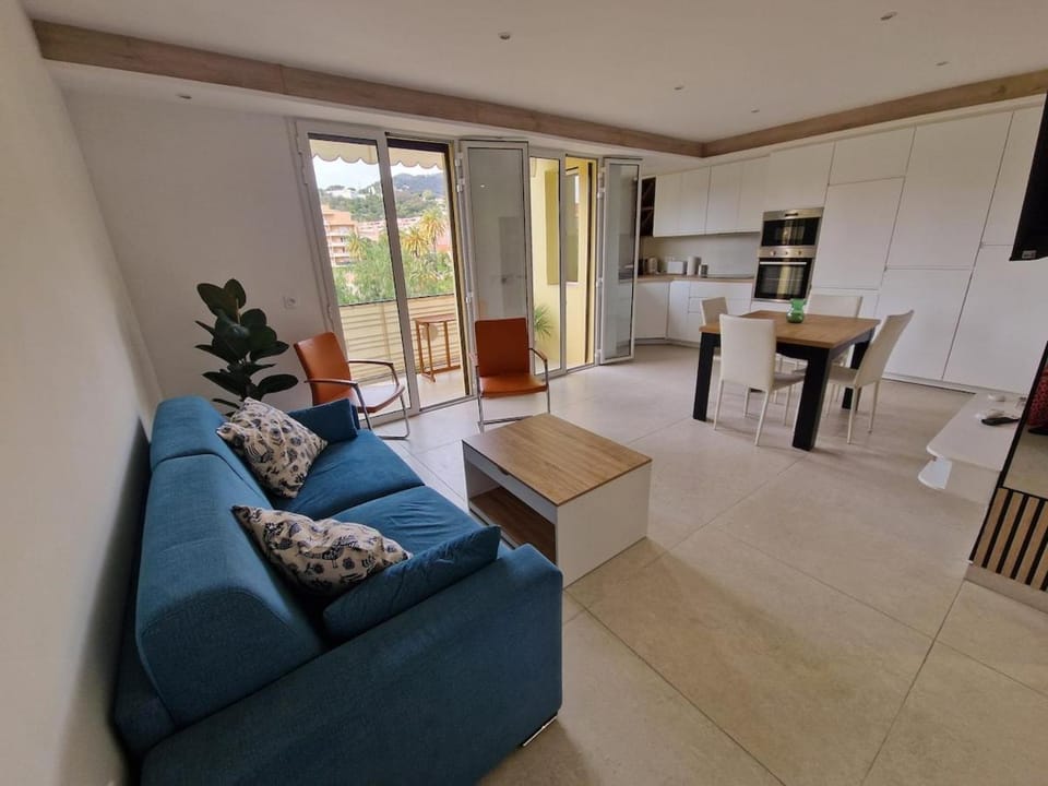 Balcony/Terrace, Living room, Dining area, kitchen