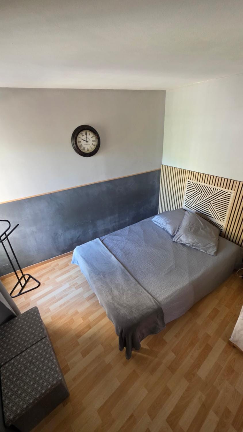 Appartement dans mas de ville Apartment in Alès
