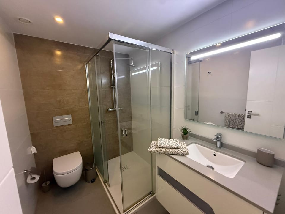 Blue Horizon Terrace Apartment in front of Arguineguín Beach By Canarias Prime Homes Apartment in Arguineguín
