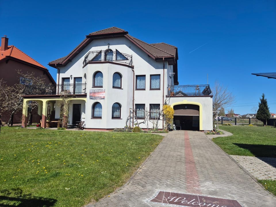 Property building, Garden view