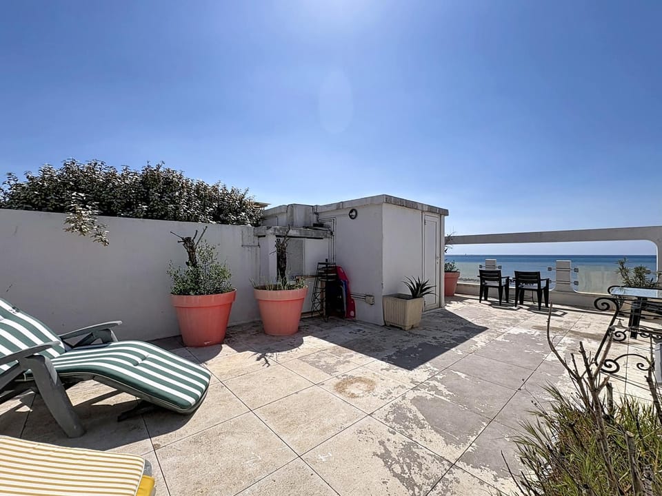 Patio, Patio, View (from property/room), Balcony/Terrace, Balcony/Terrace, Sea view, Sunrise, Sunset, sunbed