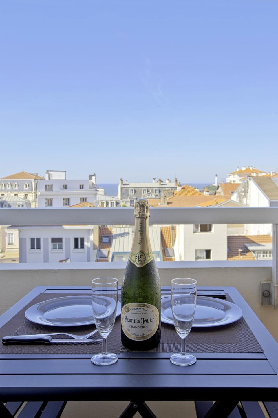 Studio hyper centre et son parking avec la plage à 5 min à pied Apartment in Biarritz