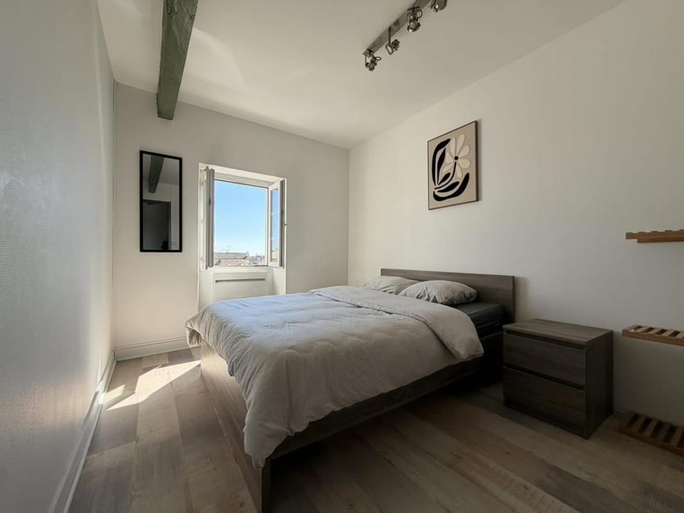 Appartement VAIS Apartment in Cognac