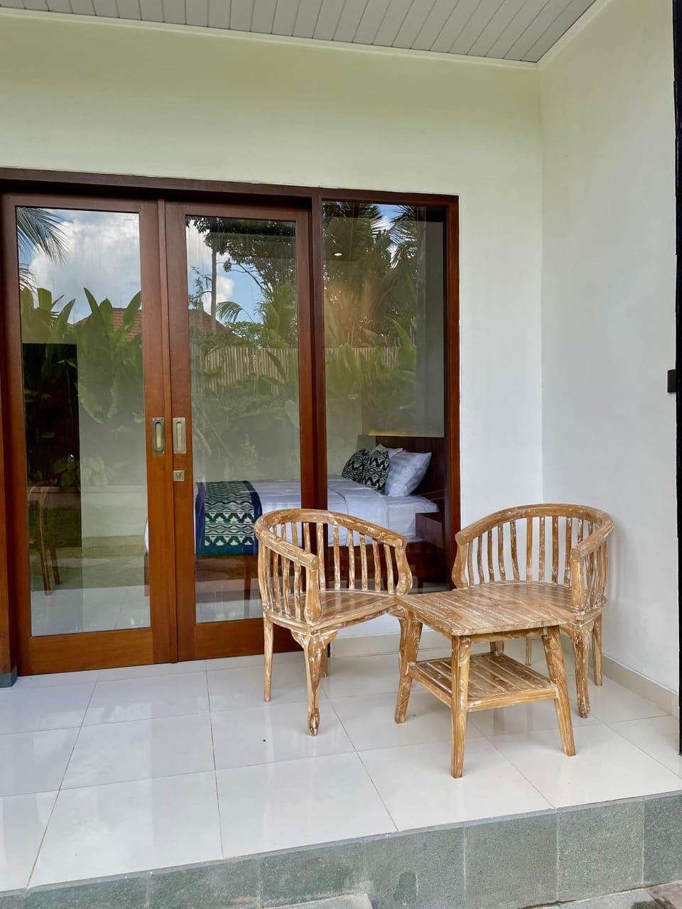 Patio, Day, Balcony/Terrace, Seating area