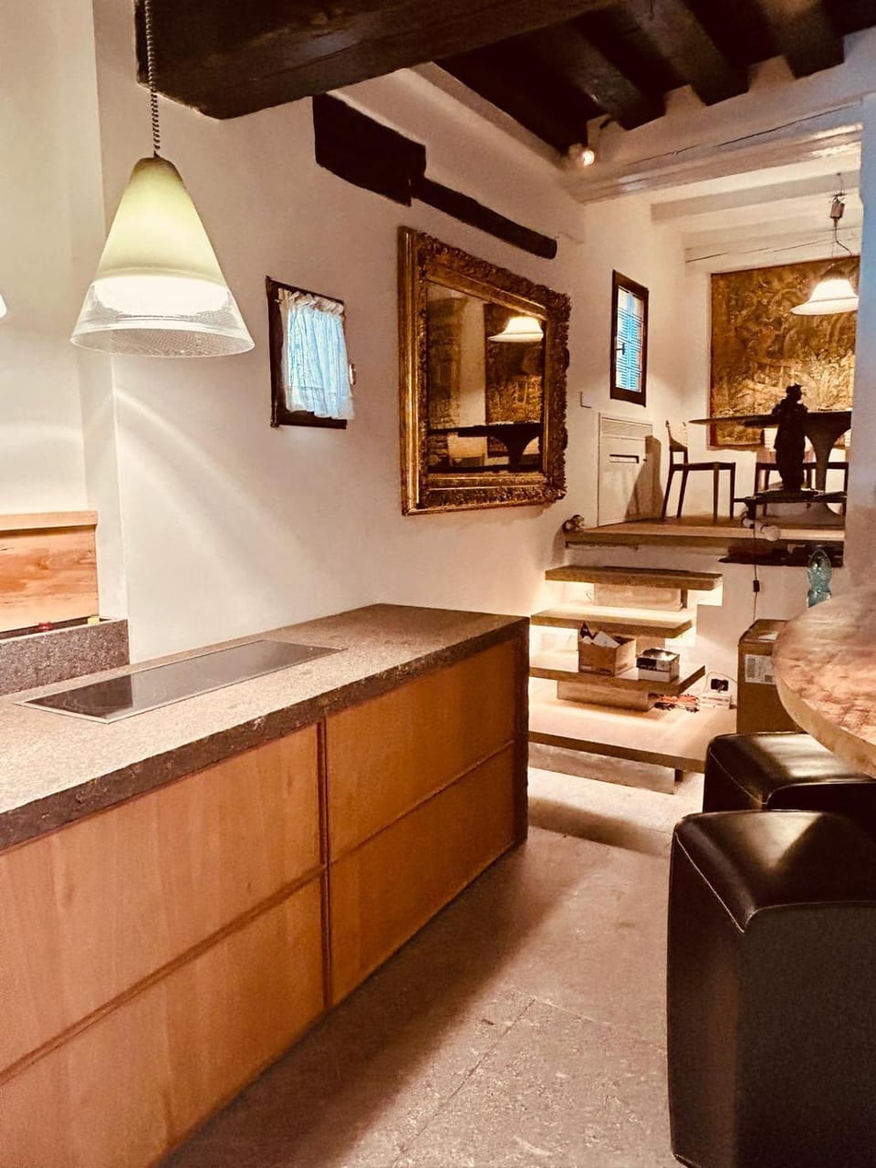 Living room, Seating area, Dining area