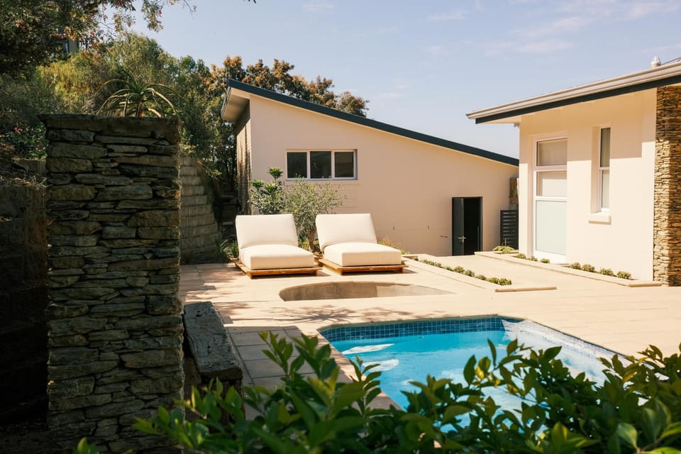 Garden, Garden, Swimming pool, Swimming pool, sunbed
