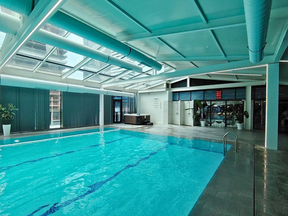 Pool view, Swimming pool