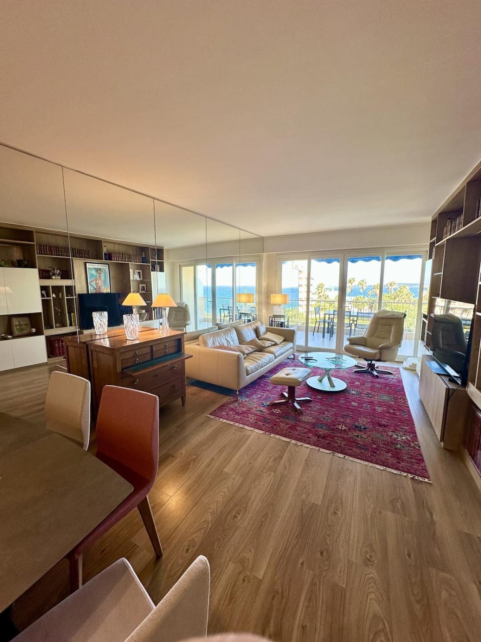 Le Jean Bart vue mer 2 chambres Apartment in Cannes