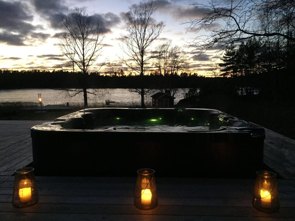 Hot Tub