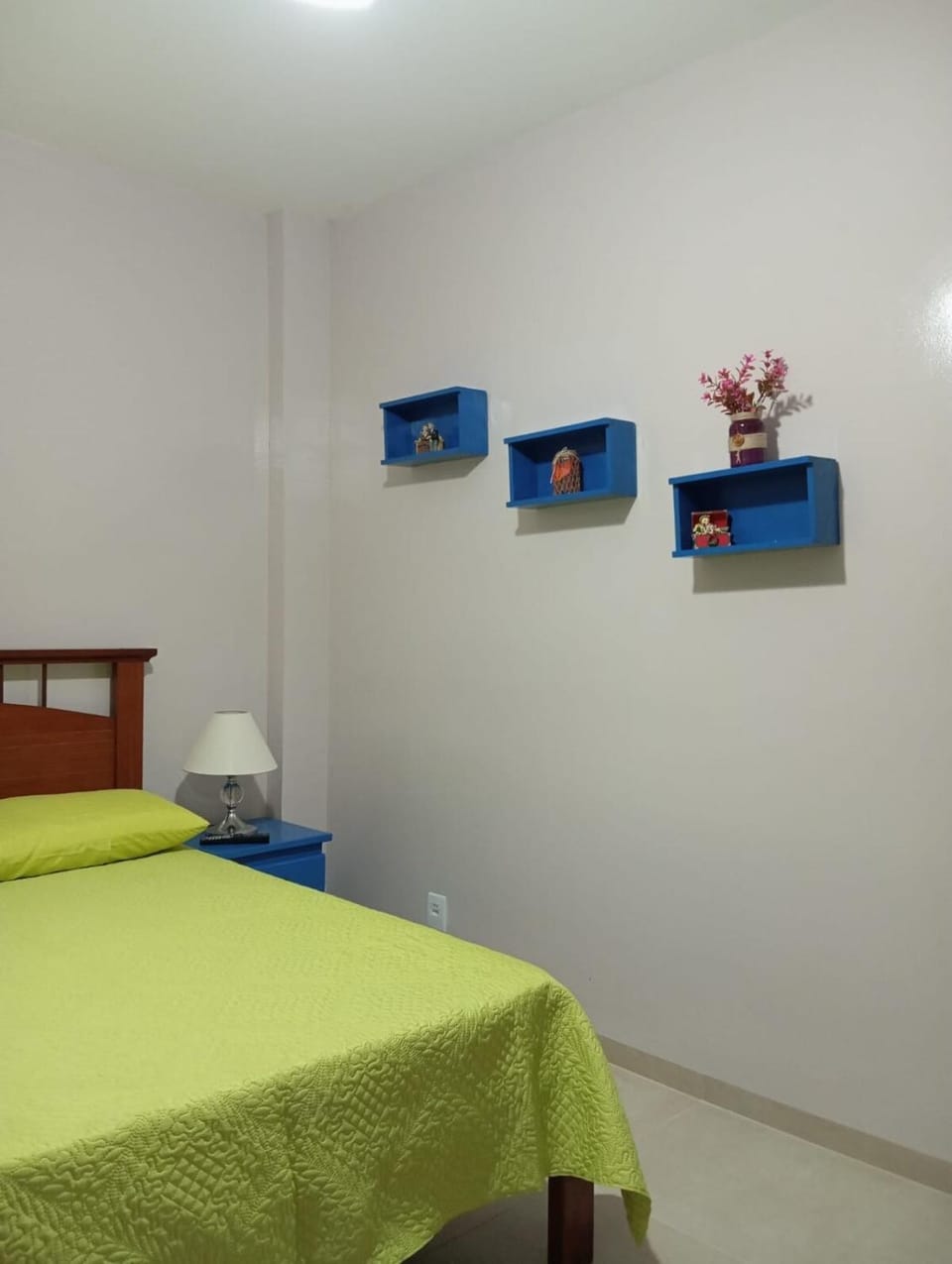 Lindo apartamento na Praia da Enseada a 200 Metros da praia Apartment in State of São Paulo