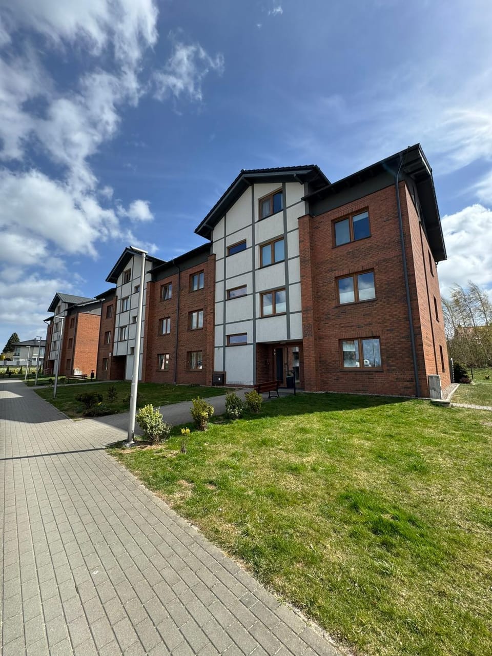 Property building, Spring, Day, Neighbourhood, Natural landscape