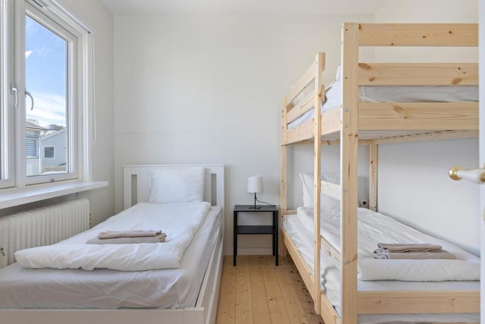 Spacious villa close to the city in Enskede Villa in Huddinge