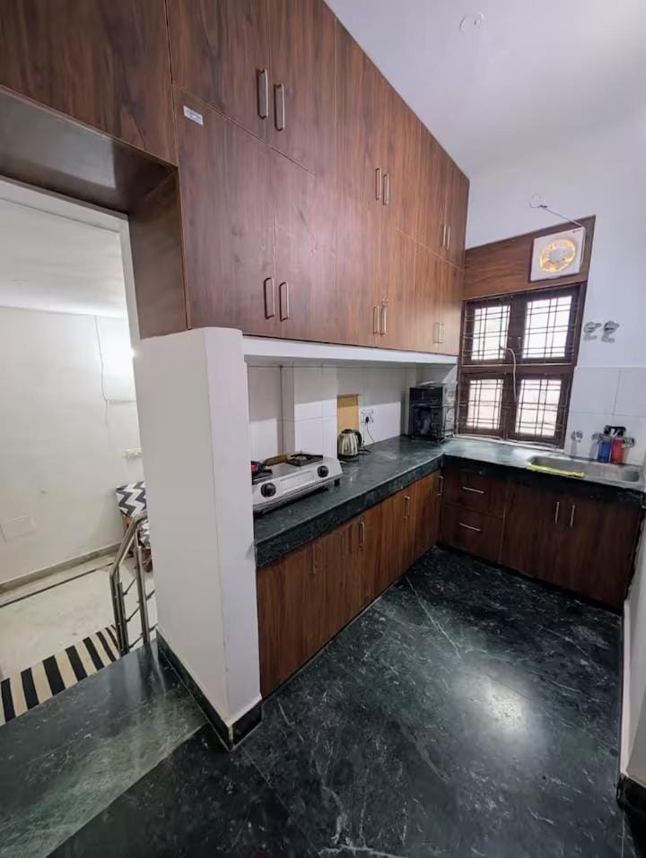 Kitchen or kitchenette, Breakfast, kitchen