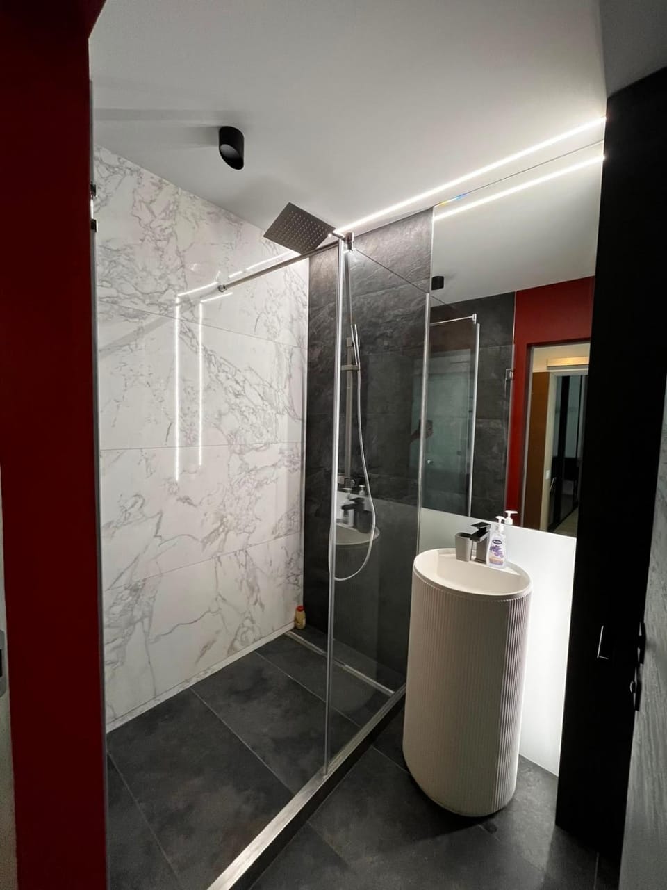 Shower, Bathroom