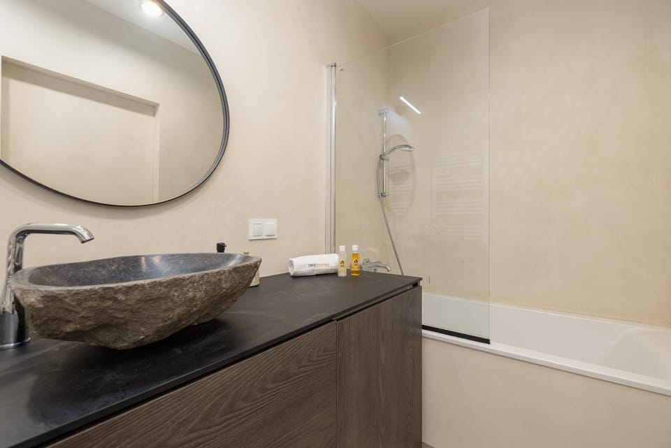 Shower, Bathroom, Bath, towels