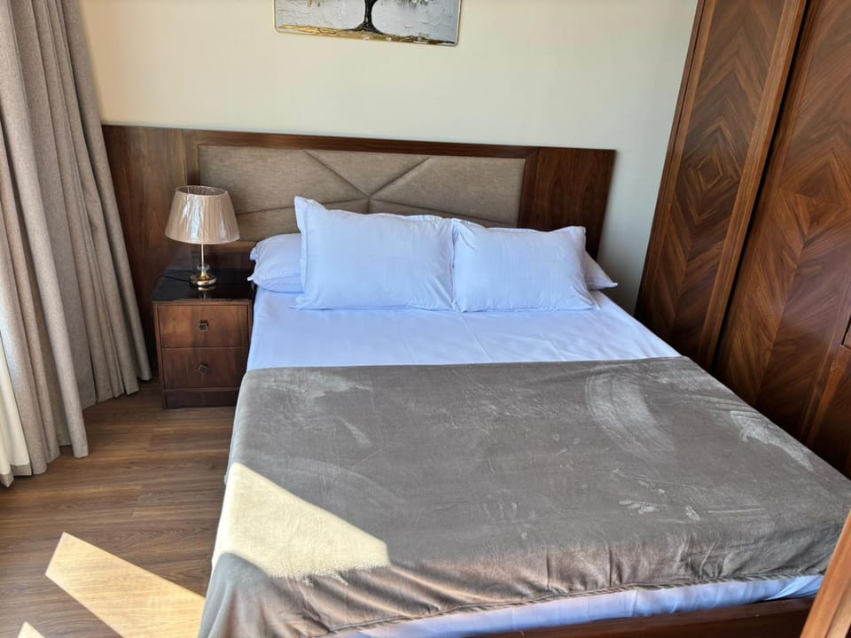 Azurea Suites Hotel in Alexandria