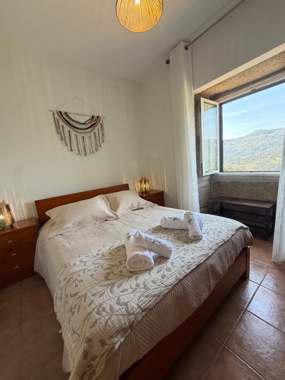 View (from property/room), Bedroom, towels