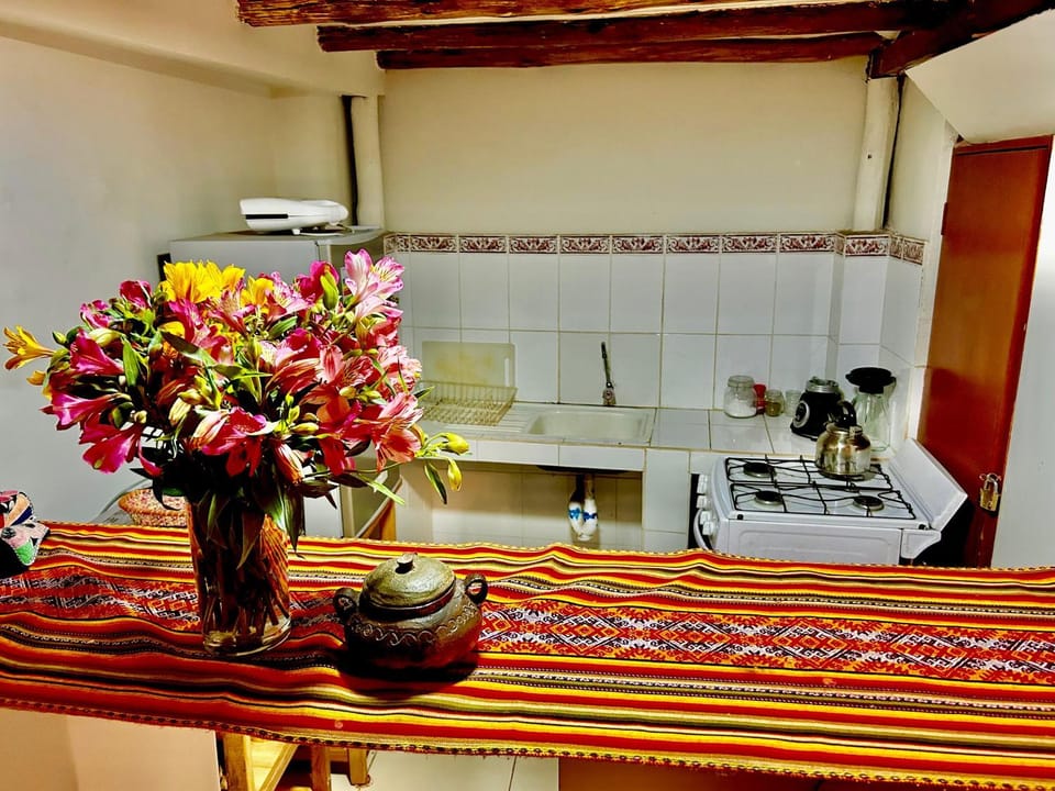 Home 6BR - 3 Min from Main Square Apartment in Cusco