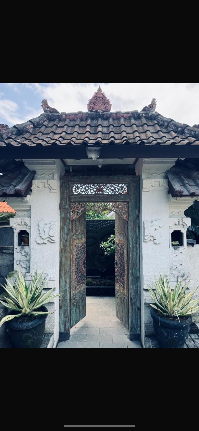 Joglo Ulu Home Nature lodge in Bali